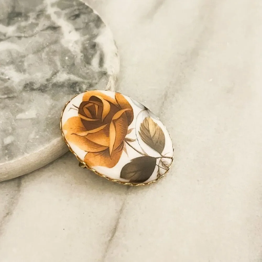 Vintage Rose Brooch Pin Transfer Design Brown Gold Toned Metal Cabochon‎ Regency